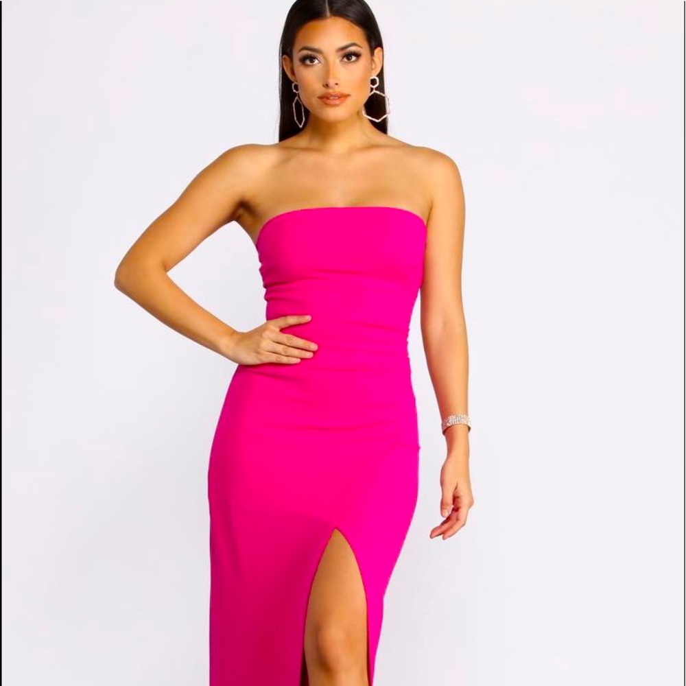 PINK FRONT SLIT STRAPLESS FORMAL DRESS BRAND NEW